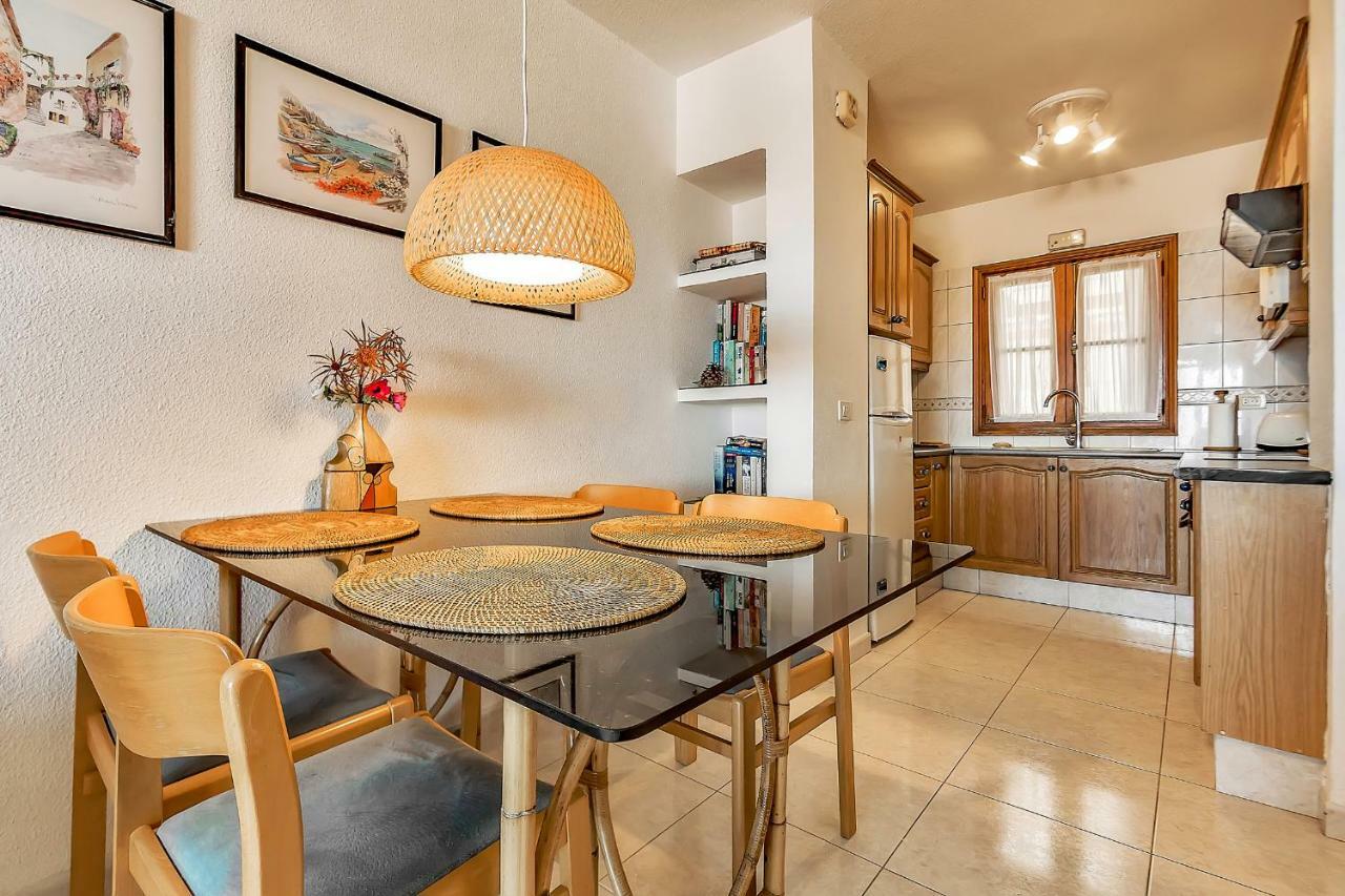 First Line Beach Front 2 Bedroom Apartment Los Gigantes Santiago del Teide Zewnętrze zdjęcie